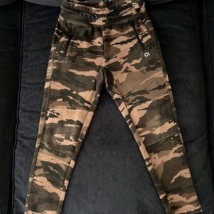 Gap Fit Tech Kid Camo Joggers